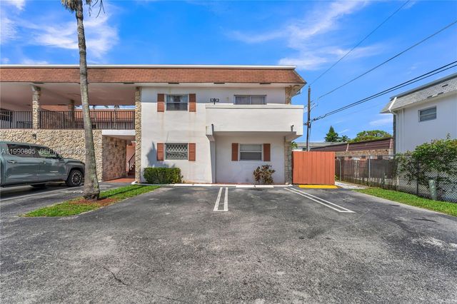 321 SW 1st Ct K-4, Pompano Beach, FL 33060