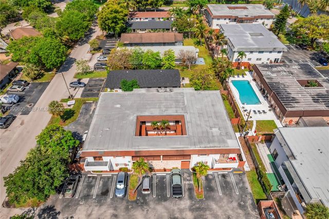 321 SW 1st Ct K-4, Pompano Beach, FL 33060