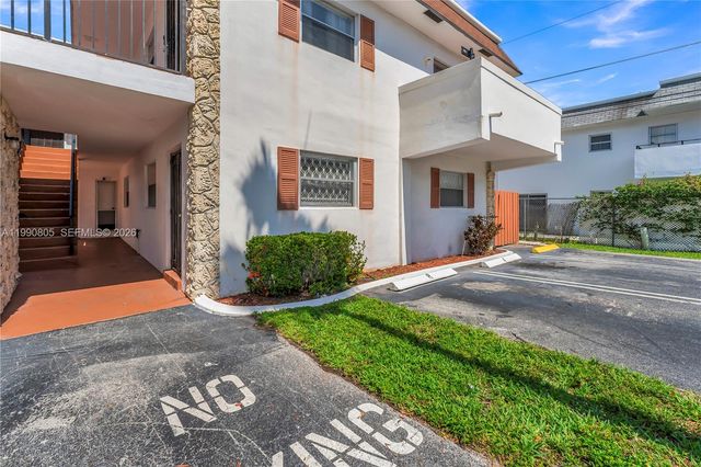 321 SW 1st Ct K-4, Pompano Beach, FL 33060