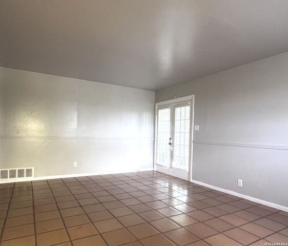 10919 Mount Boracho Dr Apt A, San Antonio, TX 78213