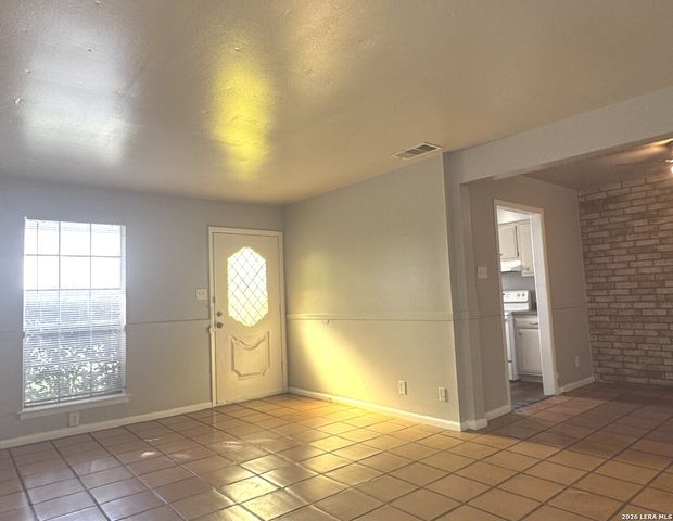 10919 Mount Boracho Dr Apt A, San Antonio, TX 78213