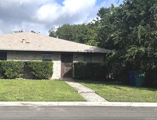 10919 Mount Boracho Dr Apt A, San Antonio, TX 78213