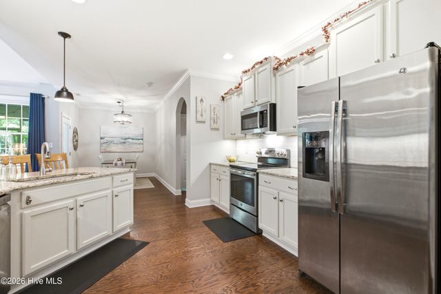 361 W Goldeneye Lane, Sneads Ferry, NC 28460