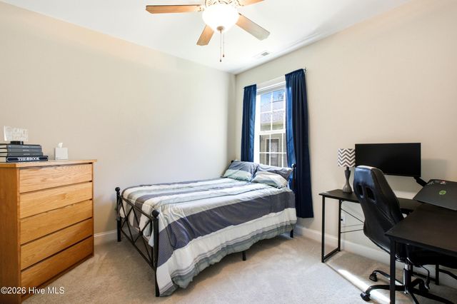361 W Goldeneye Lane, Sneads Ferry, NC 28460