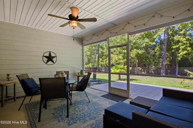361 W Goldeneye Lane, Sneads Ferry, NC 28460