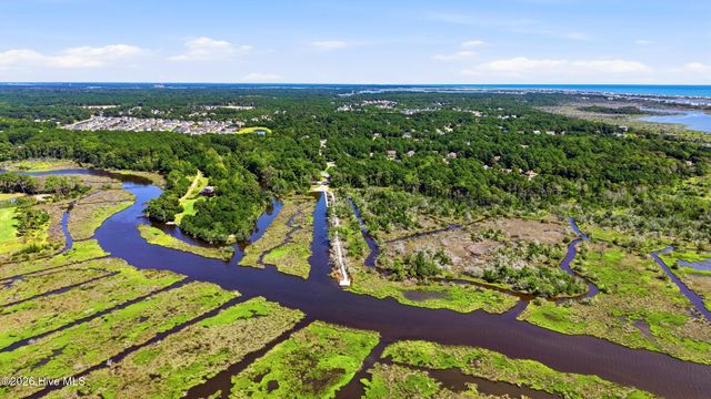 361 W Goldeneye Lane, Sneads Ferry, NC 28460
