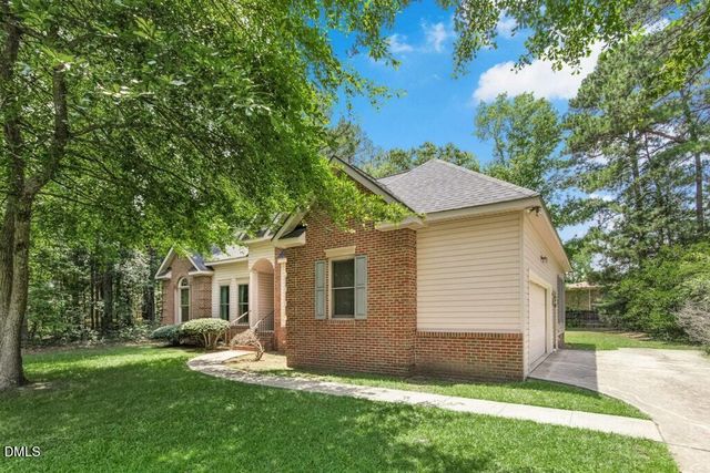 7 Aspen Drive, Smithfield, NC 27577