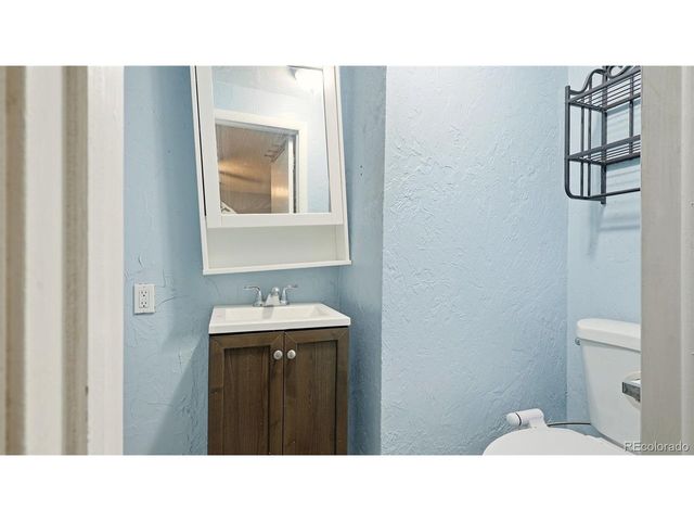 220 State, Sterling, CO 80751