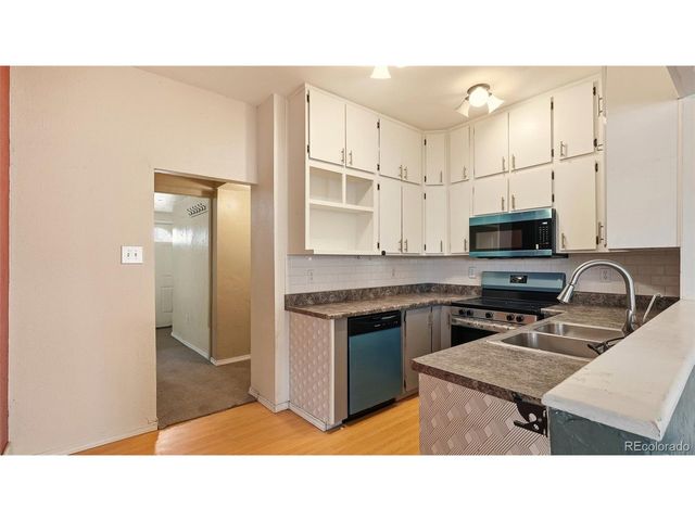 220 State, Sterling, CO 80751