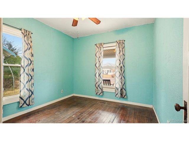 220 State, Sterling, CO 80751