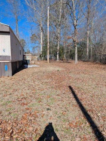 166 Veterans Avenue, Lexington, NC 27292