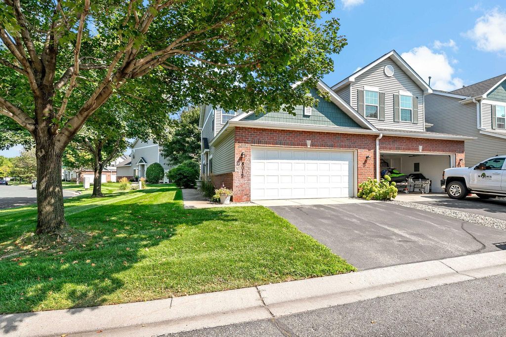 8012 Stratford Circle S, Shakopee, MN 55379 — photo 3