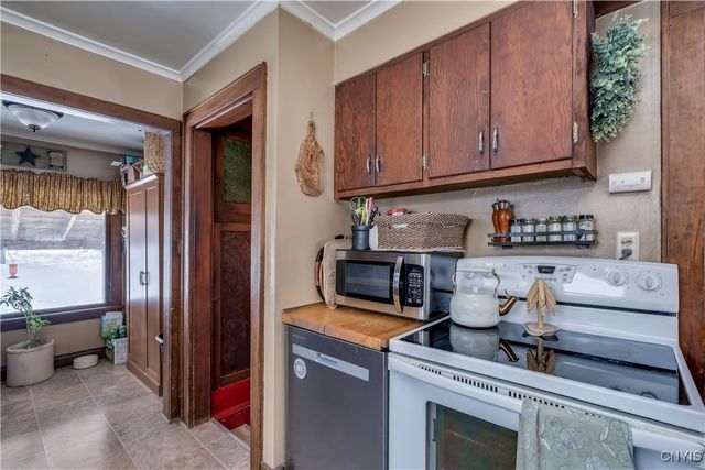 9723 State Route 126, New Bremen, NY 13620