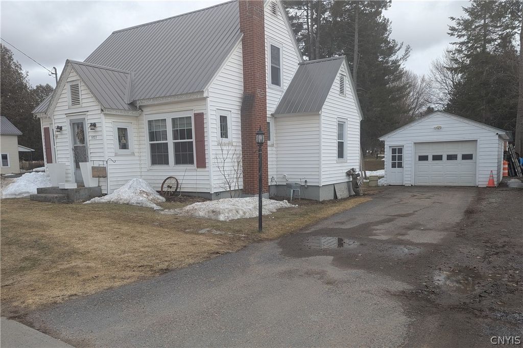9723 State Route 126, New Bremen, NY 13620