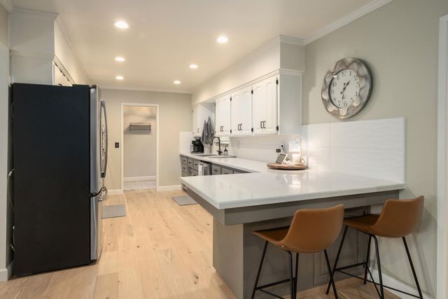 1637 W Los Altos Avenue, Fresno, CA 93711