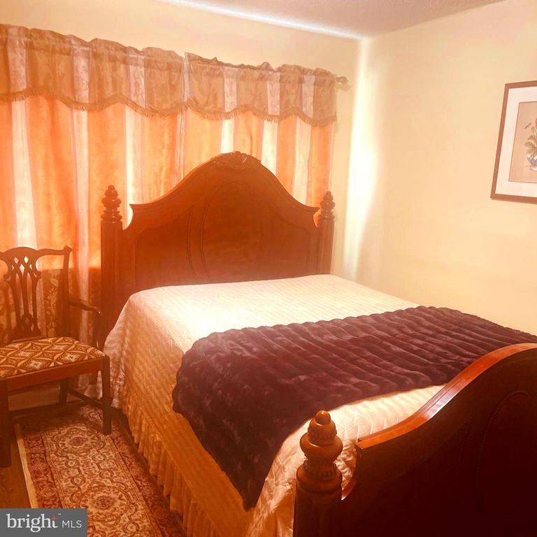 8830 PINEY BRANCH RD #207, Silver Spring, MD 20903