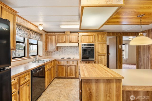 8521 Jean Road NE, Moses Lake, WA 98837