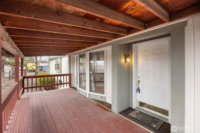 8521 Jean Road NE, Moses Lake, WA 98837