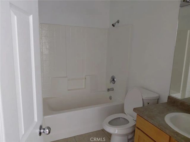 6352 Smoketree Avenue, 29 Palms, CA 92277