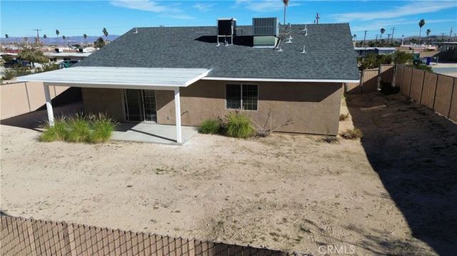 6352 Smoketree Avenue, 29 Palms, CA 92277