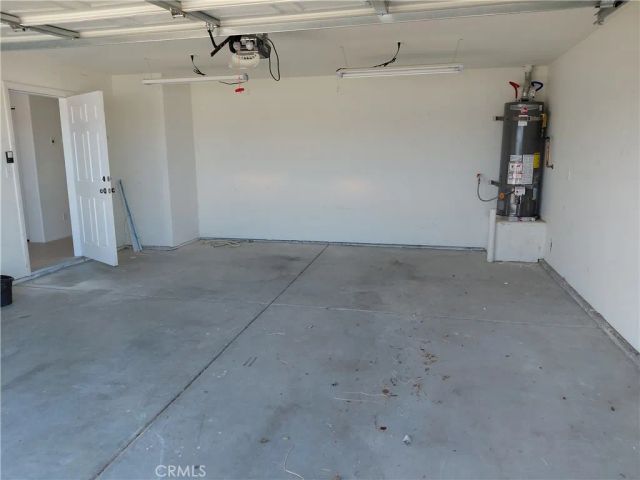 6352 Smoketree Avenue, 29 Palms, CA 92277