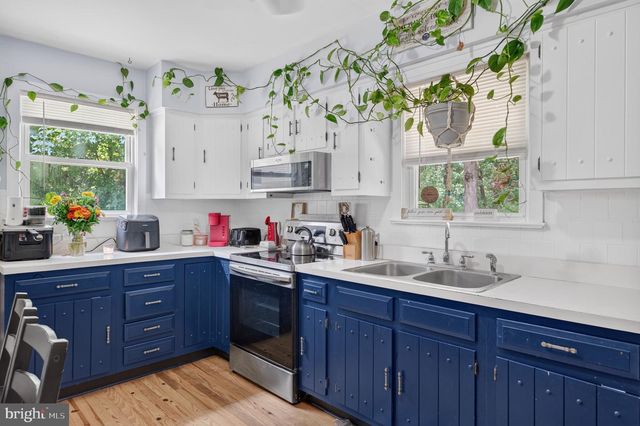 20 MEEHAN BLVD, Clementon, NJ 08021