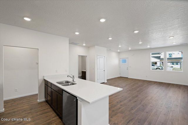 5280 E Aquila Ave, Post Falls, ID 83854