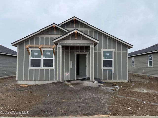 5280 E Aquila Ave, Post Falls, ID 83854
