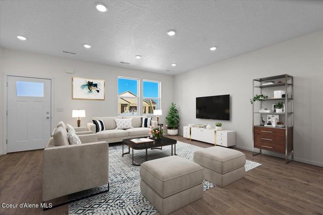 5280 E Aquila Ave, Post Falls, ID 83854