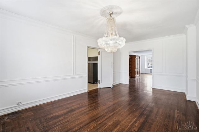 3900 Rose Hill Avenue, Cincinnati, OH 45229