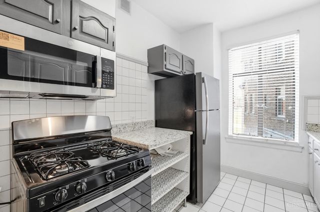 3900 Rose Hill Avenue, Cincinnati, OH 45229