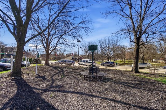 3900 Rose Hill Avenue, Cincinnati, OH 45229