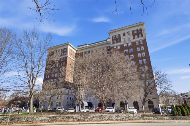 3900 Rose Hill Avenue, Cincinnati, OH 45229