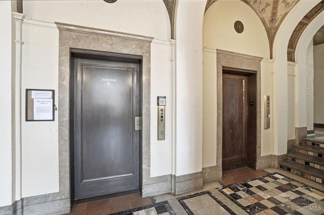 3900 Rose Hill Avenue, Cincinnati, OH 45229