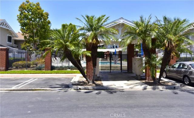 21 Tarocco, Irvine, CA 92618