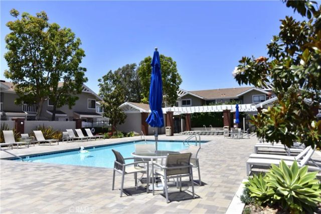 21 Tarocco, Irvine, CA 92618