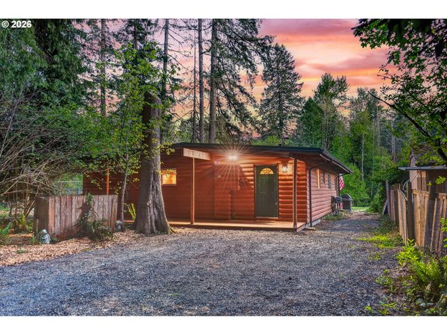 28803 Se WOODS Rd, Eagle Creek, OR 97022