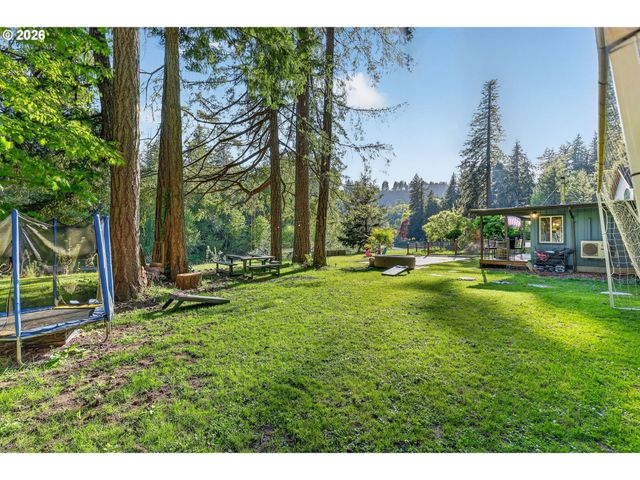 28803 Se WOODS Rd, Eagle Creek, OR 97022