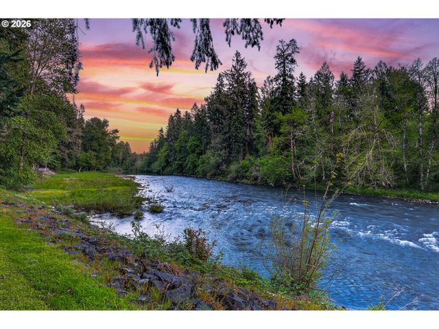 28803 Se WOODS Rd, Eagle Creek, OR 97022