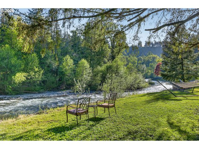 28803 Se WOODS Rd, Eagle Creek, OR 97022