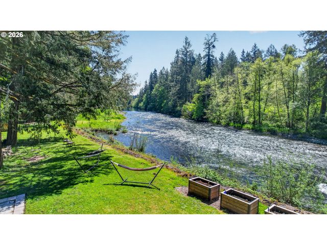 28803 Se WOODS Rd, Eagle Creek, OR 97022