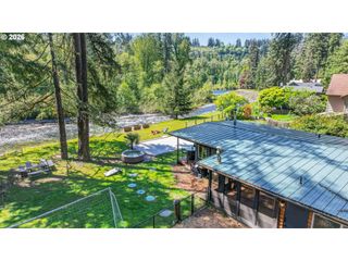 28803 Se WOODS Rd, Eagle Creek, OR 97022