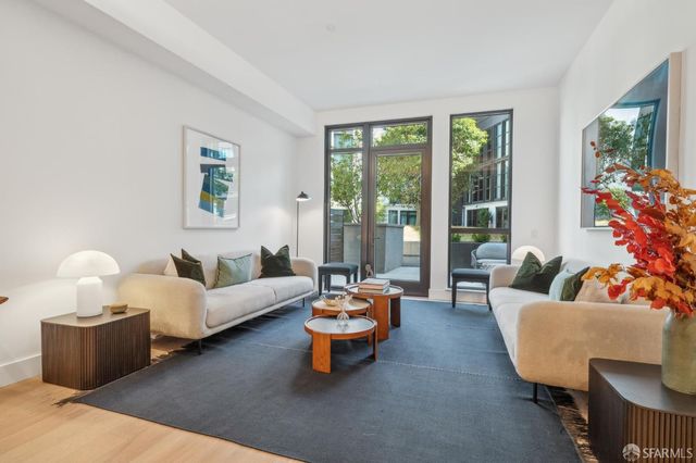 1 Bristol Court 121, San Francisco, CA 94130