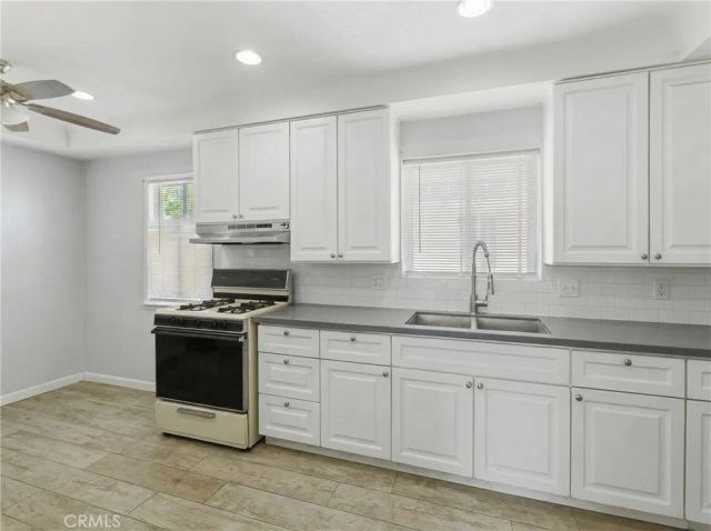 8468 Virginia, South Gate, CA 90280