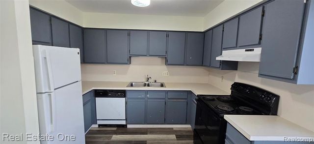 14648 Prospect Street, Dearborn, MI 48126