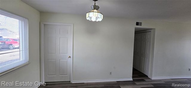 14648 Prospect Street, Dearborn, MI 48126