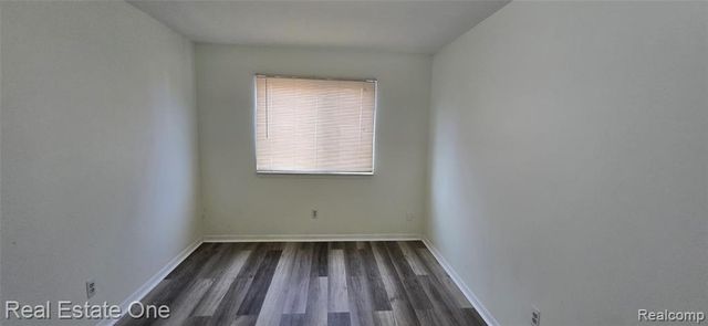 14648 Prospect Street, Dearborn, MI 48126