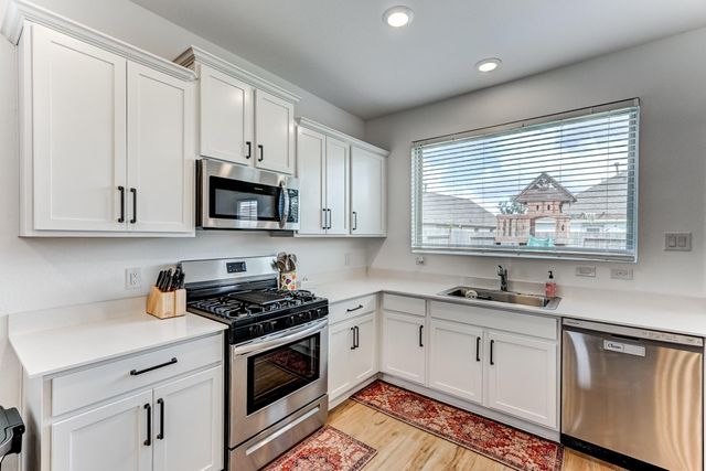 20901 Cropani Shadow Drive, New Caney, TX 77357