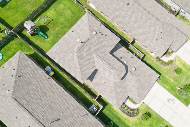 20901 Cropani Shadow Drive, New Caney, TX 77357