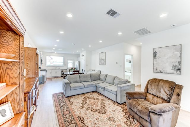 20901 Cropani Shadow Drive, New Caney, TX 77357